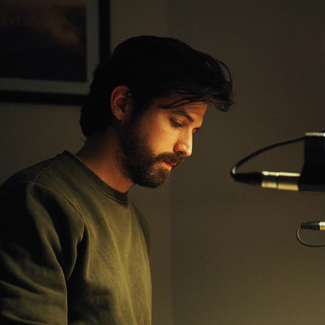 Home in Fragments – Simon André